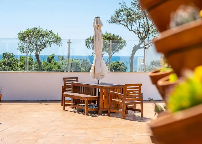 Stunning Terrace With Ocean View אלבופיירה