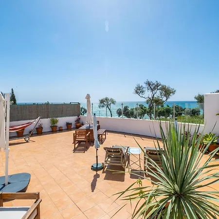 Апартаменты Stunning Terrace With Ocean View *