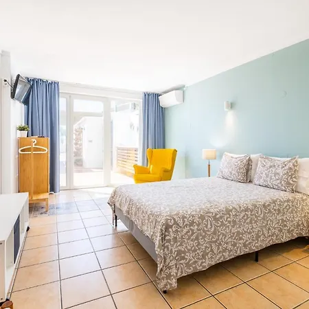 Stunning Terrace With Ocean View Apartament