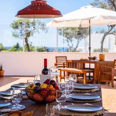 Stunning Terrace With Ocean View Αλμπουφέιρα