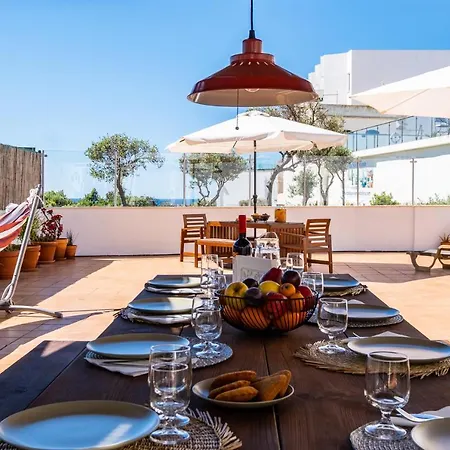 Stunning Terrace With Ocean View Αλμπουφέιρα