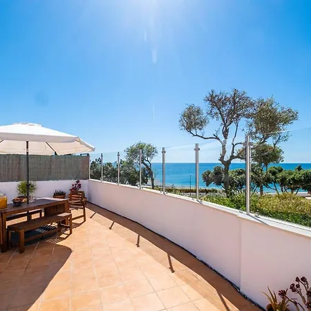 Stunning Terrace With Ocean View * 알부페이라