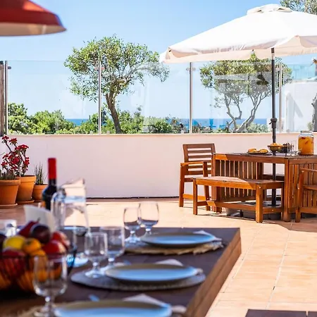 Stunning Terrace With Ocean View Διαμέρισμα Αλμπουφέιρα
