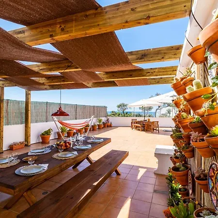 Stunning Terrace With Ocean View 아파트 알부페이라