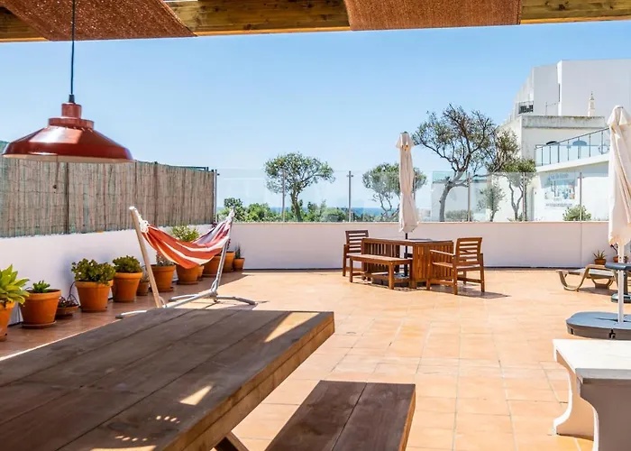Stunning Terrace With Ocean View Daire *