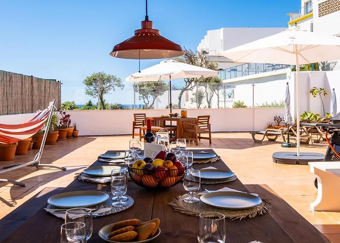 Daire Stunning Terrace With Ocean View