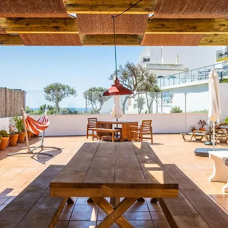 Апартаменты Stunning Terrace With Ocean View